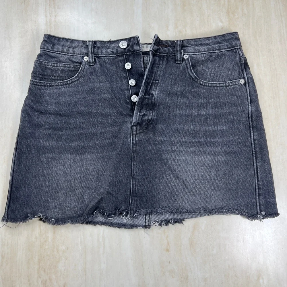 We The Free People Black Denim Mini Skirt Cinch Back Raw Hem Size 29 OB813134